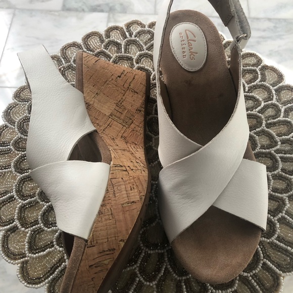 Sandals- platform - Picture 3 of 4